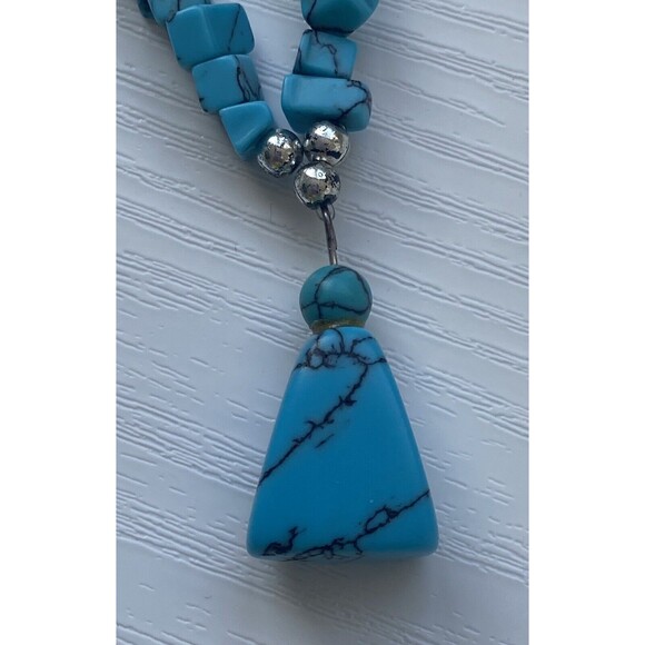 Vintage to Now Turquoise Single Strand Necklace Choker and Earring Set Handmade - Picture 6 of 12